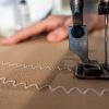 arbeiten an der Nähmaschine