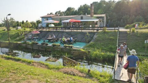 Rast beim Fischer in Babke auf der Wandertour Babke