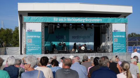 NDR MV Sommerparty_2024 CreditsNDR_Baumgart_Buehne
