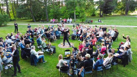 Drum Circle im Kurpark