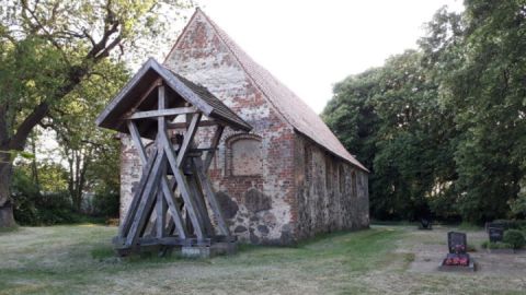 Blick auf die Kirche in Wolkwitz