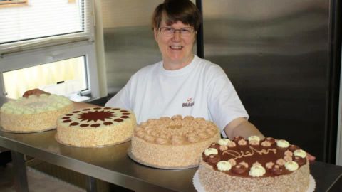 unser Sortiment an Butterkremtorten