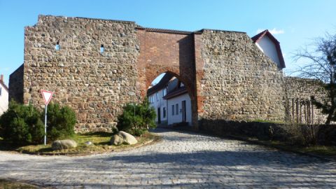 Das Woldegker Tor ist Teil der sehr gut erhaltenen Stadtmauer Fürstenwerders