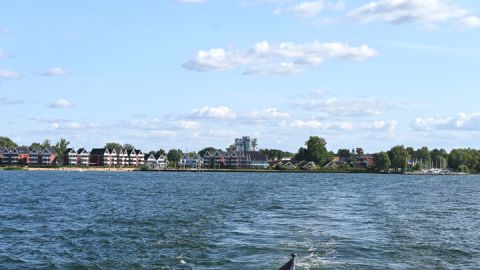 Hafendorf Müritz: Touristisches Zentrum am Südufer der Müritz