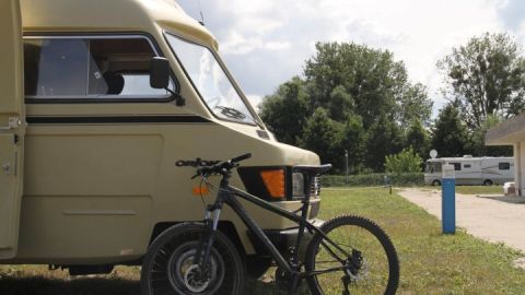 Die Müritz kann auch mit dem Fahrrad erkundet werden.