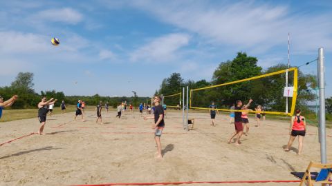 Beachvolleyballfelder Strandbad "Mili" - 1. Mittsommer Beachparty