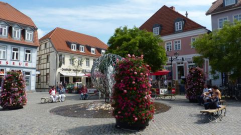 Kugel Brunnen