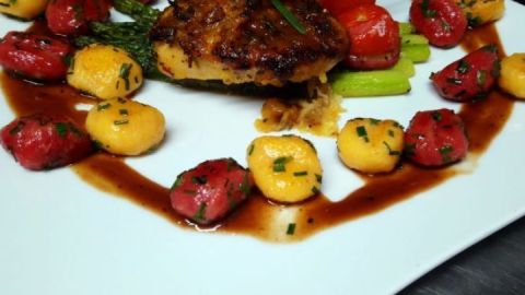 moments – Restaurant & Bar