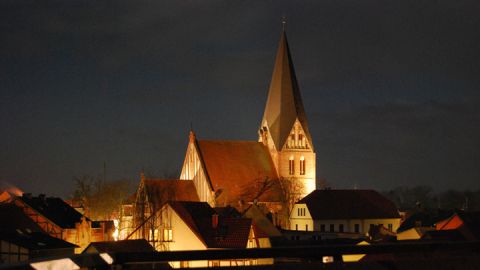 Nicolaikirche Nachtaufnahme - Röbel/Müritz