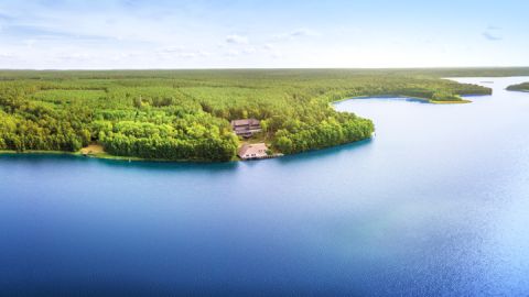 Luftbild Van der Valk Naturresort Drewitz Panorama 300dpi