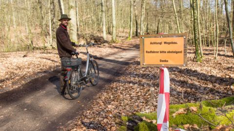 Nationalparkamt Müritz saniert Radwanderweg zum Weltnaturerbe