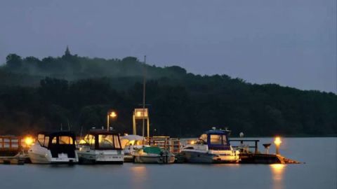 Yachthafen am Tollensesee Neubrandenburg