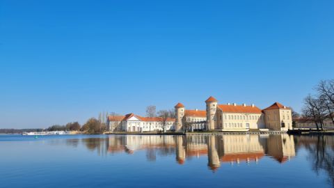 8-tägige Kanu-Hotel-Reise: Seenlandschaften zwischen Müritz und Rheinsberg