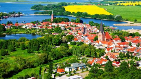 Luftbildaufnahme von der Altstadt in Röbel/Müritz