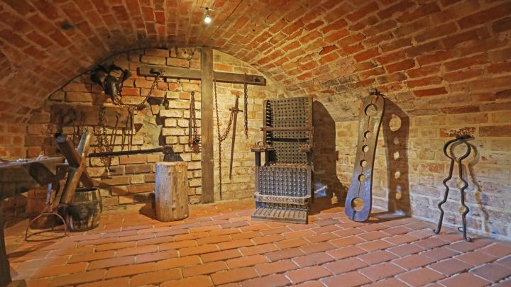 Hexenmuseum - Alte Burg Penzlin