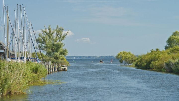 Auf den Schweizer Seen - Kanutour Auf den Schweizer Seen - Kanutour