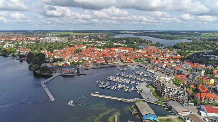 Stadthafen von Waren (Müritz)