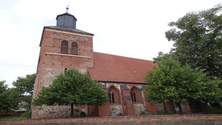 Kriche Wesenberg Kriche Wesenberg