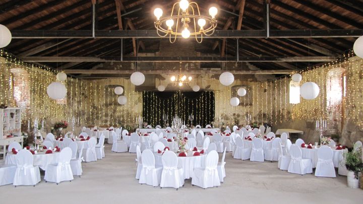 04_Schloss-Broock_Historische-Reithalle_2023