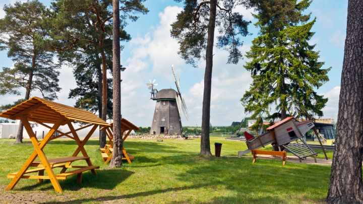 Gelände beim AGRONEUM Alt Schwerin Gelände beim AGRONEUM Alt Schwerin